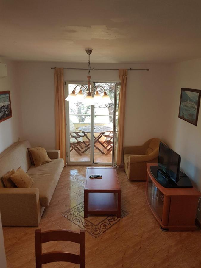 Monika Apartamento Rab Town Exterior foto