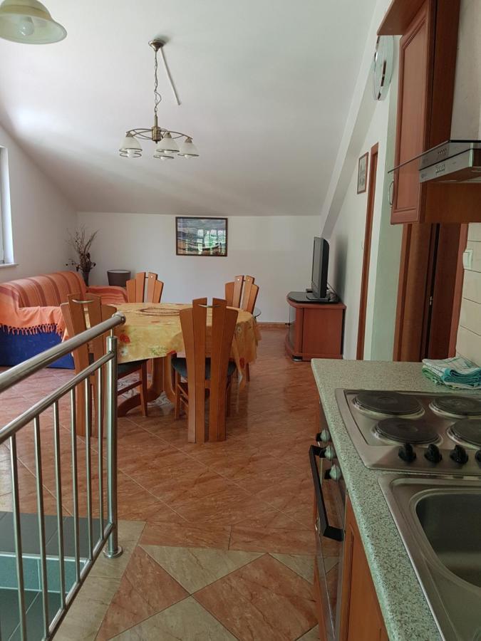 Monika Apartamento Rab Town Exterior foto